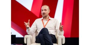 ماكس سيك.. من مسؤول مبيعات إلى صاحب أكثر الكتب مبيعاً في العالم