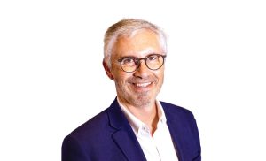 «دايناتريس» تتوسع إقليمياً عبر الإمارات