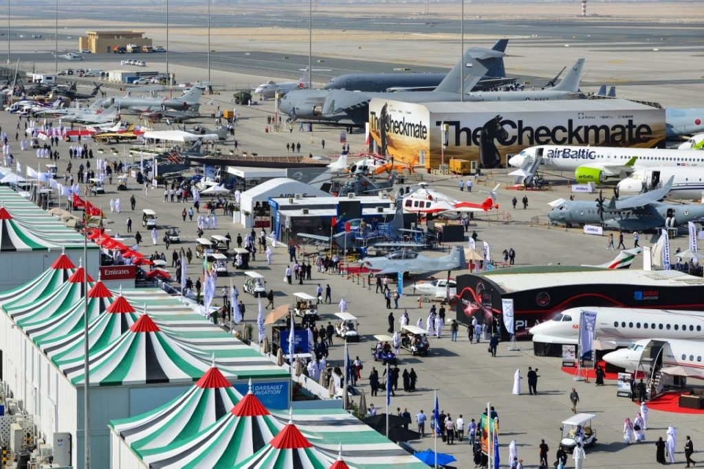 «دبي للطيران» يعزز مكانة الإمارات مركزاً عالمياً للطيران والفضاء