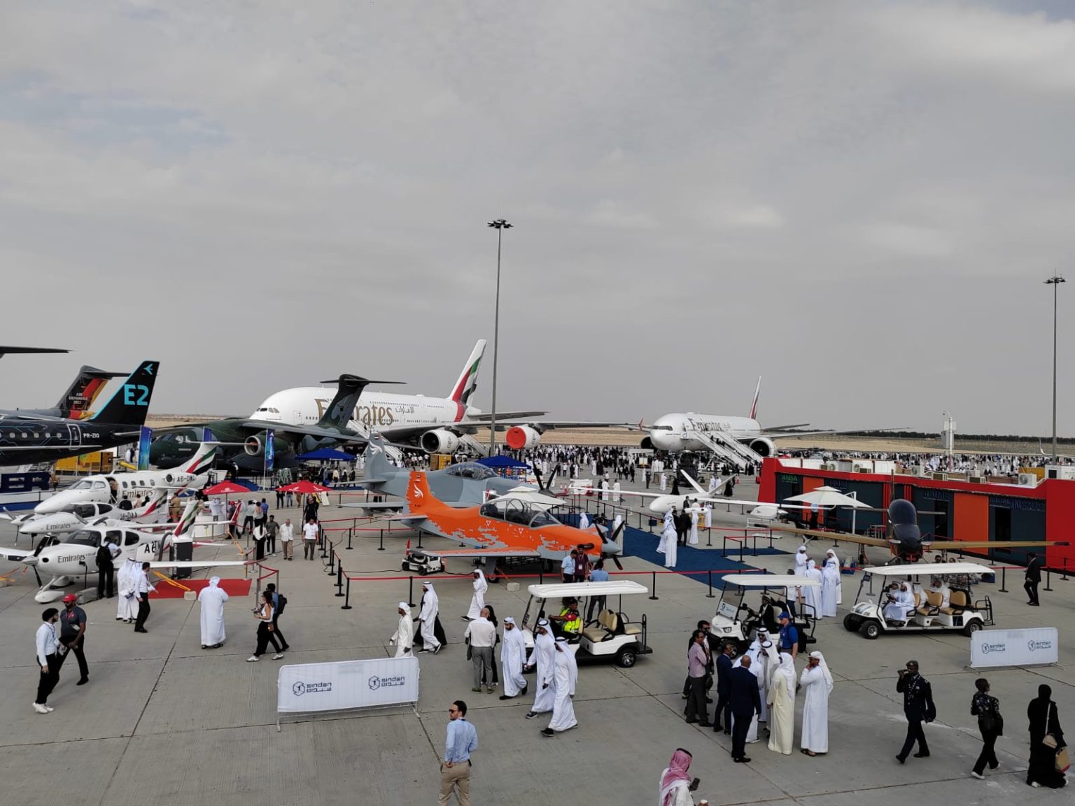 360.4 مليار درهم إجمالي صفقات معرض دبي للطيران خلال 4 أيام