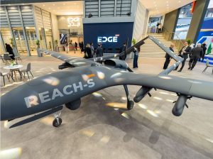 وزارة الدفاع تطلب من “إيدج” تزويدها بـ”100″ طائرة بدون طيّار من طراز ” REACH-S”