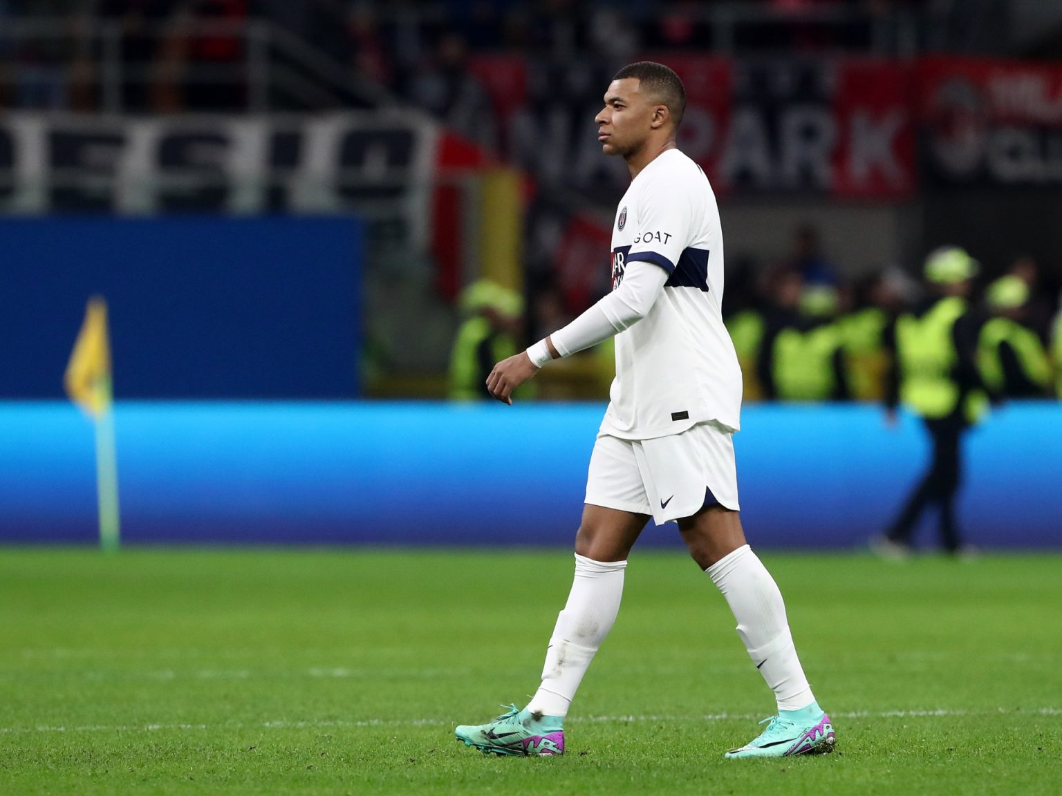 “هناك وقت للحديث عنه”.. مبابي يتجنب الخوض في مستقبله مع سان جيرمان