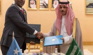 وزير الخارجية يوقع اتفاقية عامة للتعاون بين المملكة والصومال