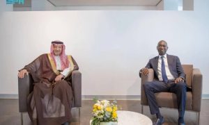 نائب وزير الخارجية يلتقي وزير خارجية السنغال