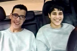 كيف منع الاحتلال طفلين محررين من العودة لمخيم جنين؟