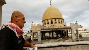 أهداف القصف الإسرائيلي اليوم.. مسجدان ومحطة وقود ومنزل هنية