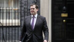 استقالة وزير الهجرة البريطاني غداة توقيع معاهدة مع رواندا حول ترحيل المهاجرين