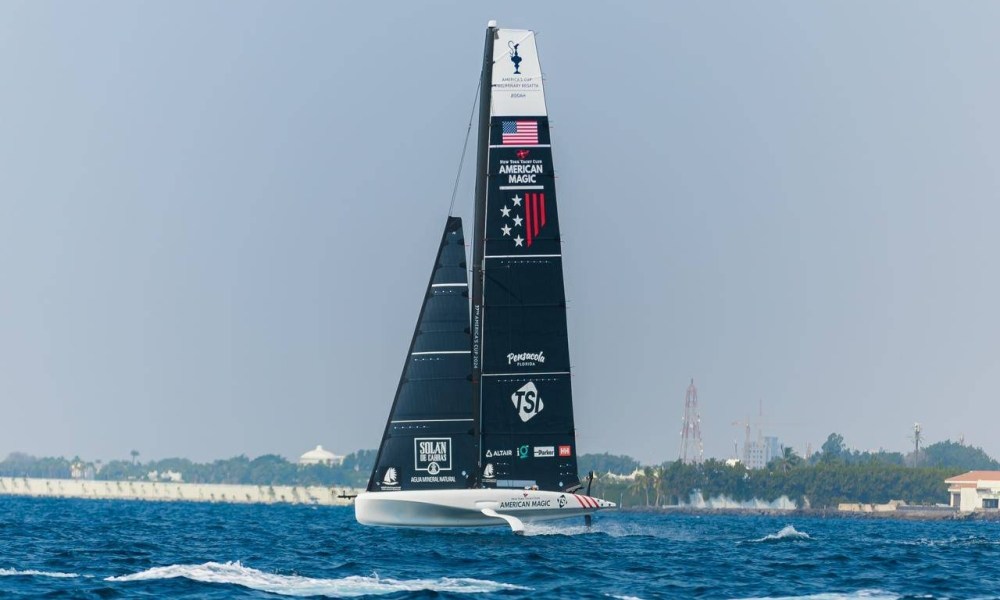 جدة تشهد انطلاق بطولة كأس أمريكا للقوارب الشراعية بسباقات تمهيدية