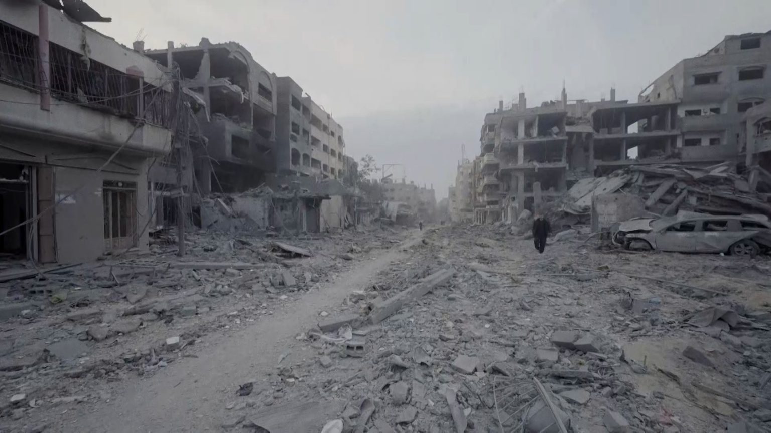 مئات الشهداء في مجازر جديدة بغزة والاحتلال يكشف اعتقال 700 شمال القطاع