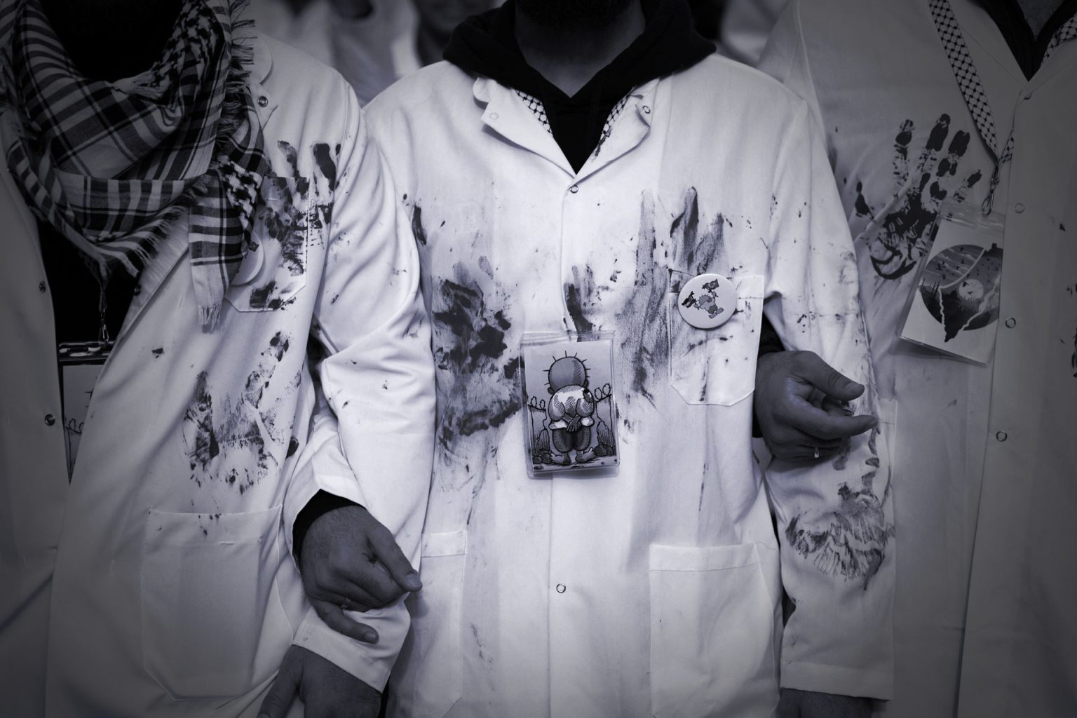 في اغتيالات منهجية.. إسرائيل تحصد نخبة أطباء غزة