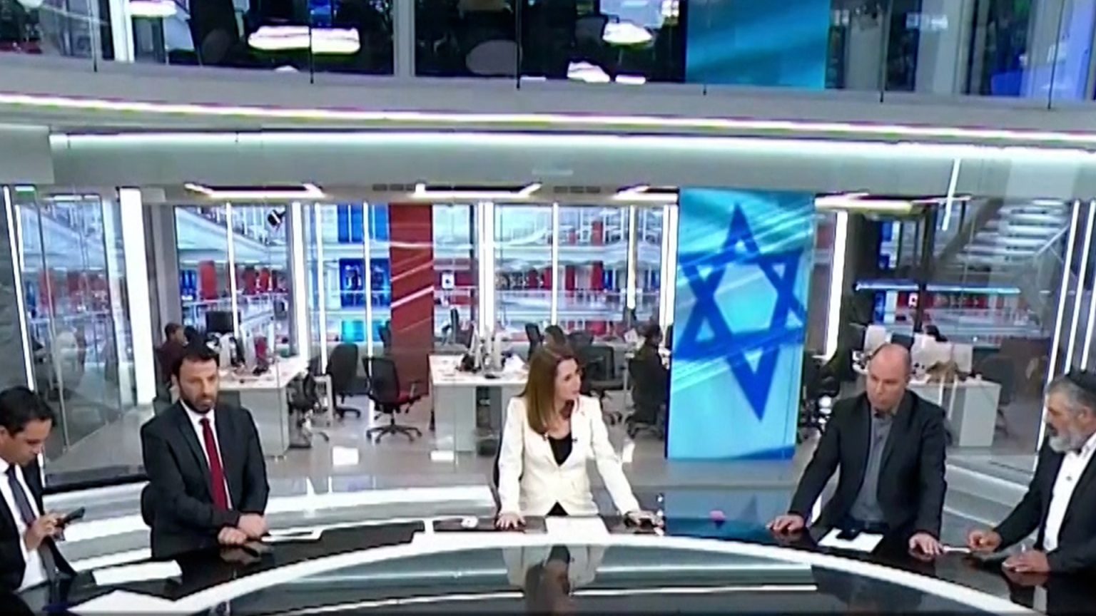 إعلام إسرائيلي: لا بد من إخفاء السنوار عن الساحة حتى نتمكن من الاستمرار