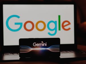 نموذج جِمني.. تحد لـ”شات جي بي تي” أم مصدر إحراج لـ”غوغل”؟