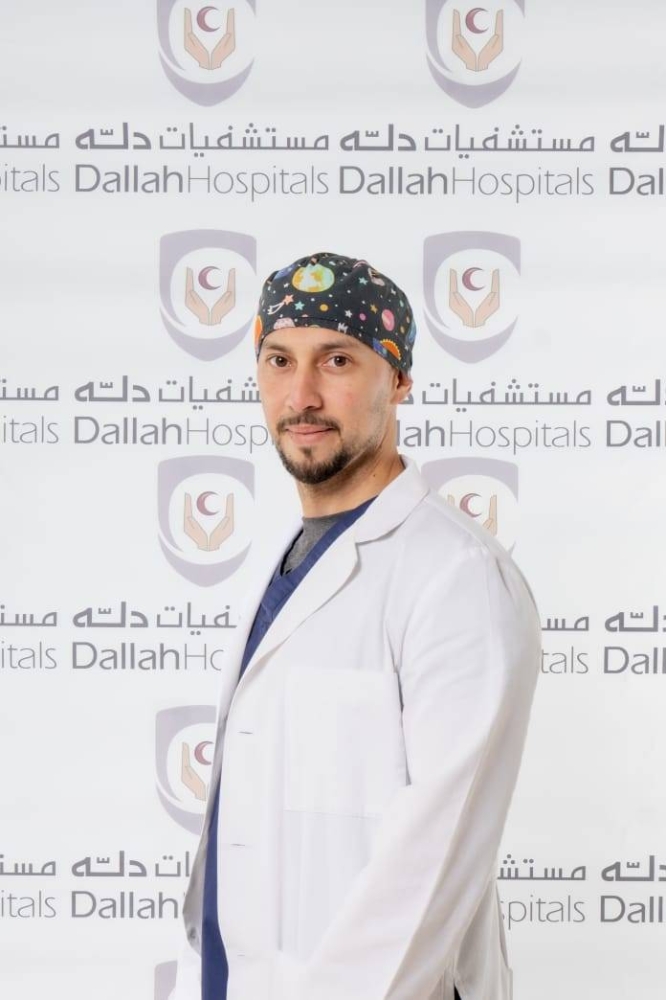 مستشفى دله النخيل ينهي معاناة مريض عشريني وزنه 200 كيلوجرام