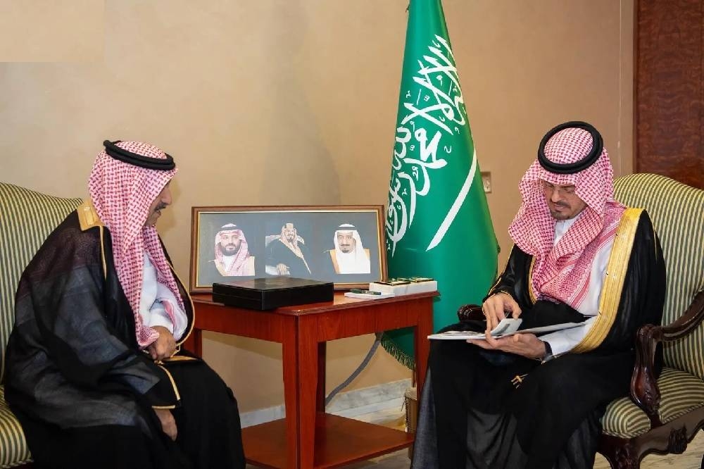 نائب أمير مكة يستقبل رئيس جامعة أم القرى ومدير فرع «الإسلامية» بالمنطقة