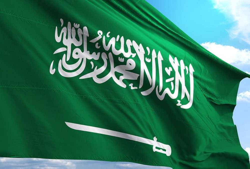 حرية الخروج والعودة دون تأشيرة وإلغاء شرط السن.. تفاصيل تعديل نظام الإقامة المميزة
