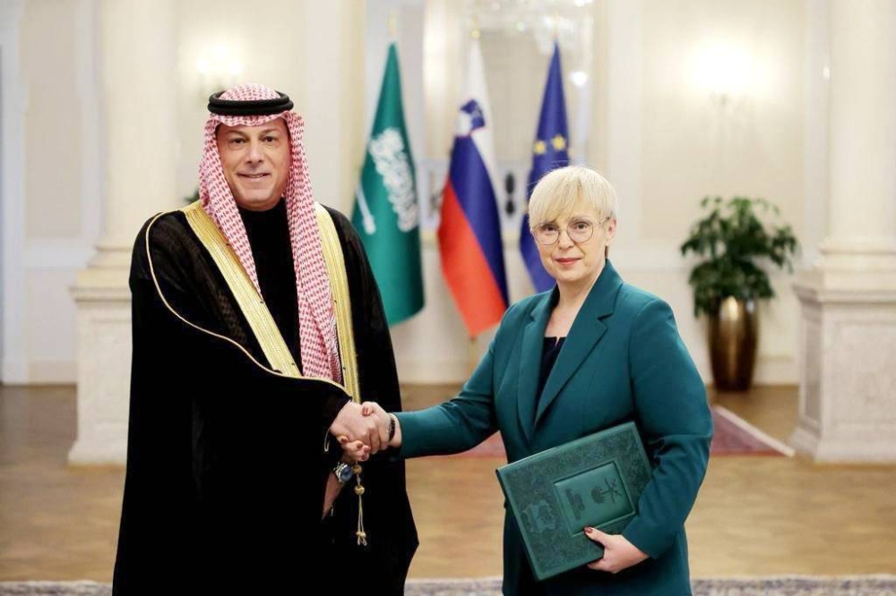 رئيسة سلوفينيا تتسلم أوراق طولة سفيراً للمملكة