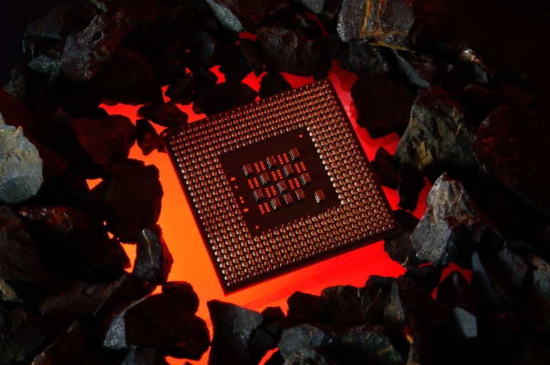 If you want to show how much the processor can warm up from the computer, then this photo is what you need.