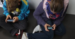 نيويورك تقاضي شركات التكنولوجيا بسبب سلامة الأطفال العقلية