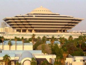 «الإنتربول السعودي» يسلّم باكستان مطلوباً بعد 20 عاماً من اختبائه