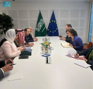 الجبير وهانا نيومان يبحثان القضايا الإقليمية والدولية ذات الاهتمام المشترك