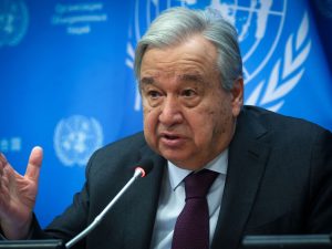 الأمم المتحدة تنشر مبادئ عالمية لمكافحة التضليل عبر الإنترنت