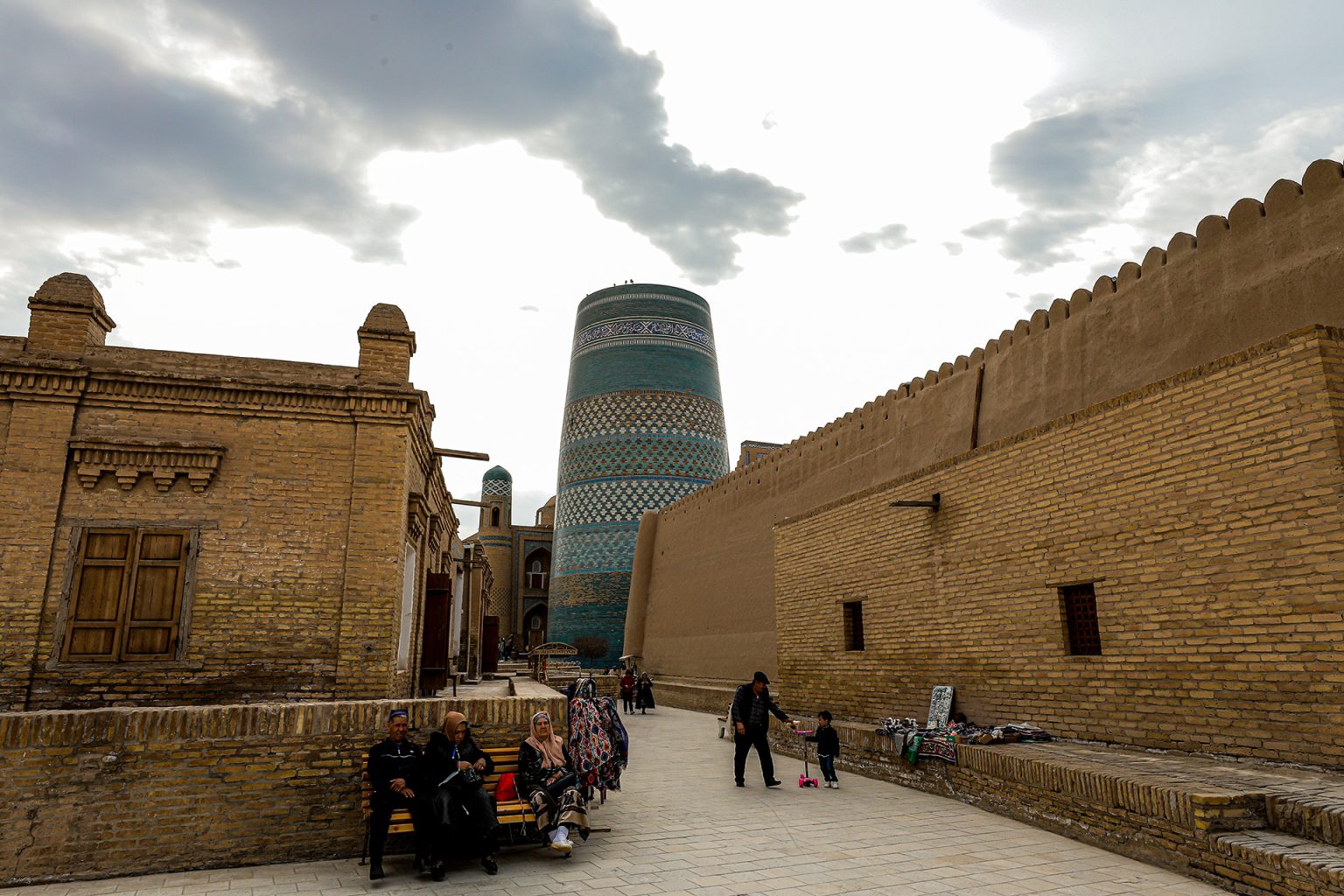 بالصور.. خيوة الخوارزمية بأوزبكستان عاصمة للسياحة في العالم الإسلامي 2024