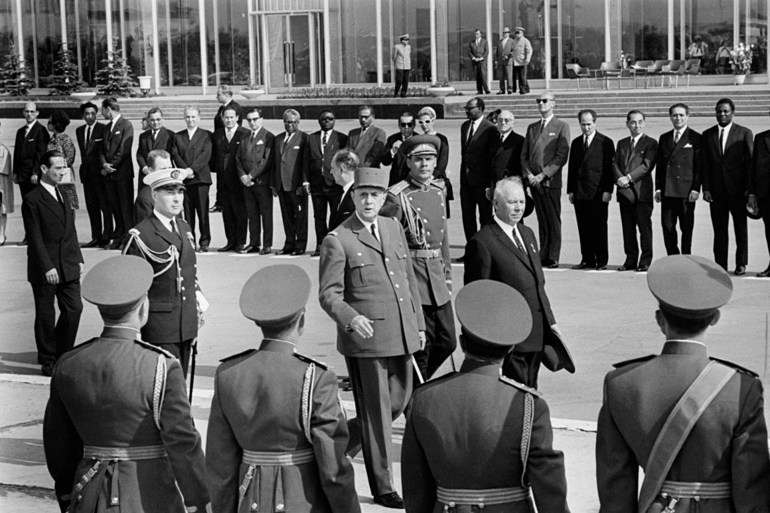 RUSSIA - JUNE 22: Ussr, Moscow, General De Gaulle Reviewing The Troops On June 22Nd, 1966 (Photo by Keystone-France/Gamma-Keystone via Getty Images)