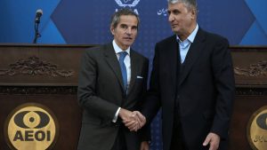 رئيس منظمة الطاقة الذرية الإيرانية: إذا اتفقنا مع واشنطن قد نسمح لمفتشيها بتفقد مواقعنا النووية