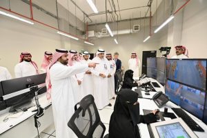 أمير جازان يتفقد سير العمل بمدينة الصناعات الأساسية والتحويلية