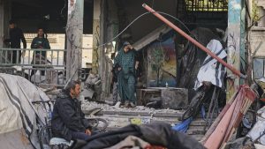 خبراء أمميون: إسرائيل ترتكب أعمال “إبادة” بقتلها مدنيين لجأوا إلى المدارس