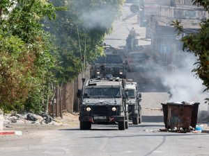 الاحتلال يستهدف نابلس بعملية عسكرية واسعة