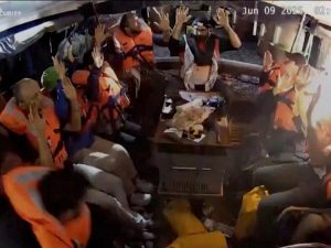 إسرائيل ستجبر نشطاء مادلين على مشاهدة لقطات من هجوم 7 أكتوبر