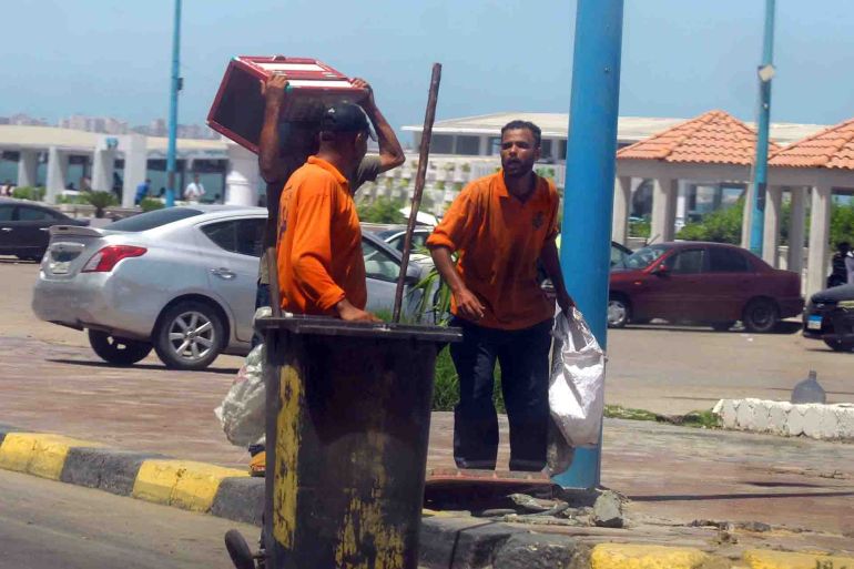 العامل المؤقت يتقاضى أجره كمكافأة شهرية بلا أي تغطية تأمينية أو معاش تقاعدي_