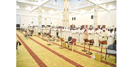 106 مساجد أقامت صلاة الخسوف إحياءً للسنة النبوية