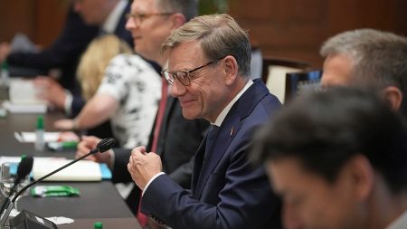 وزير الخارجية الألماني في دمشق… برلين تمد يدها لسوريا بعد سقوط الأسد