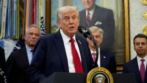 البيت الأبيض ينتقد لجنة جائزة نوبل: تضع السياسة فوق السلام