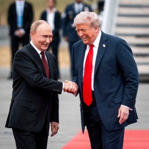 لقاء مرتقب مع بوتين.. هل ينجح ترمب في إيقاف الحرب؟