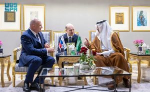 وزير شؤون الدفاع المدني والطوارئ الروسي يصل إلى الرياض لحضور بطولة العالم لرياضة الإطفاء والإنقاذ