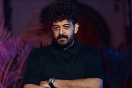 بعد عام من رحيل ابنه.. وفاة المطرب الشعبي إسماعيل الليثي