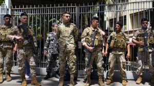 تطور قضائي في قضية هنيبال القذافي بعد خفض الكفالة وإلغاء منع السفر.. متى يغادر لبنان؟