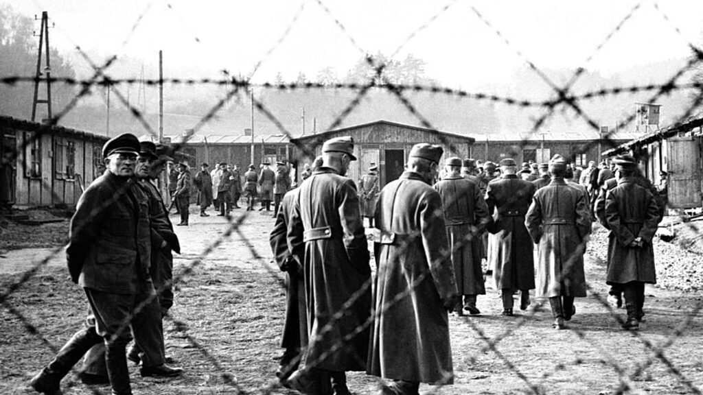 حارس نازي يبلغ 100 عام أمام القضاء الألماني لتورّطه بجرائم قتل