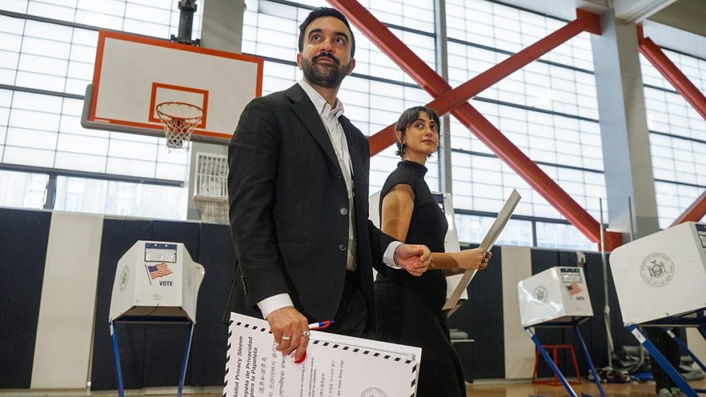 فيديو. انطلاق التصويت المبكر لانتخاب عمدة بلدية نيويورك