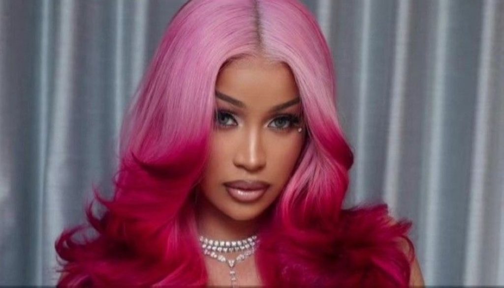 سأنظفه من الصراصير والنمل..«كاردي بي»: «لم أغسل شعري منذ 3 أشهر»