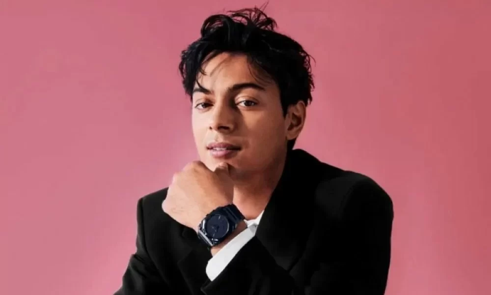 مشعل تمر يطلق ألبومه الجديد في أول حفل له بمصر