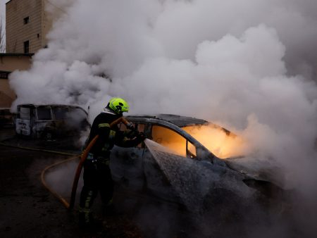 كاتبان روسيان: استمرار الحرب يحقق مكاسب لنخب وشركات غربية