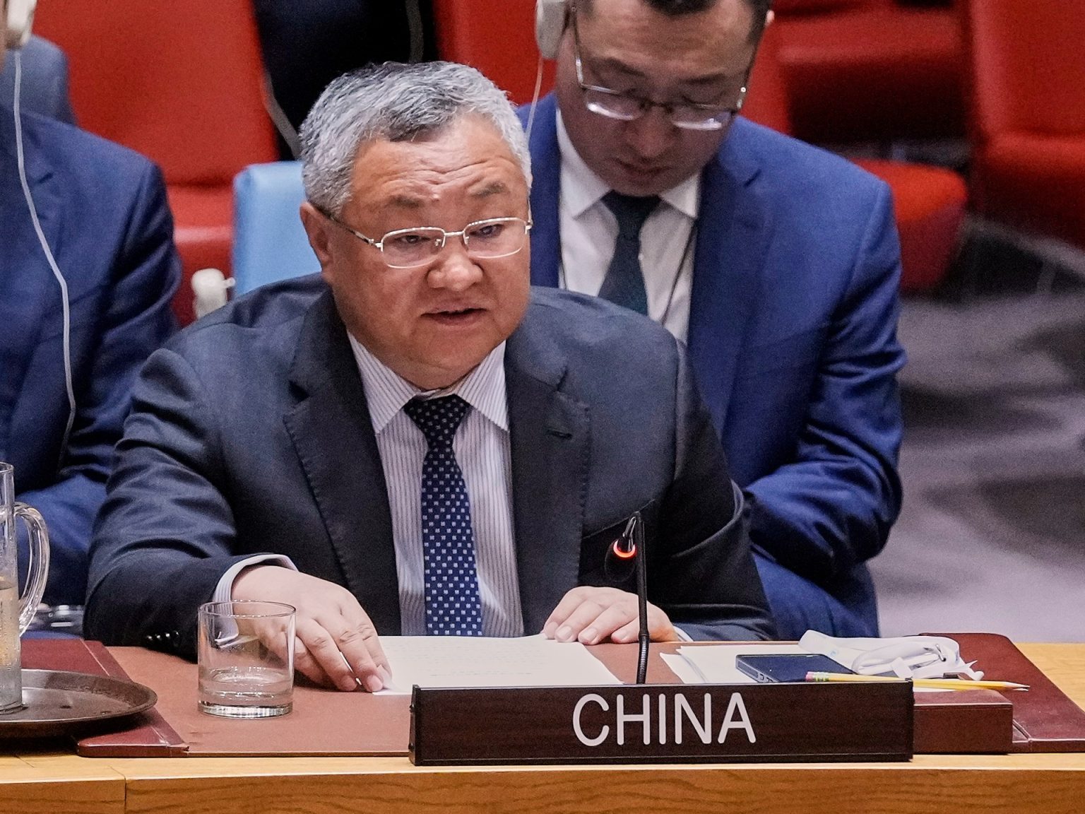 الصين تصعد لهجتها ضد اليابان وتحيل نزاعها معها إلى الأمم المتحدة