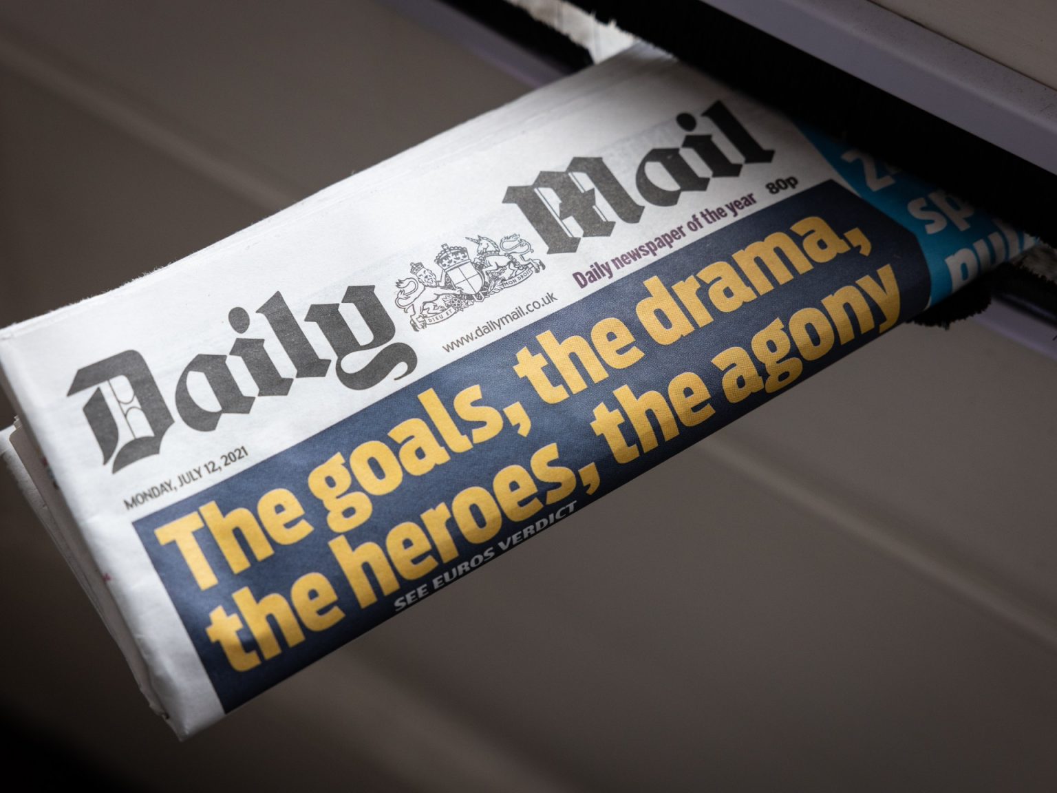 مالكة “ديلي ميل” تستحوذ على “تلغراف” بـ650 مليون دولار