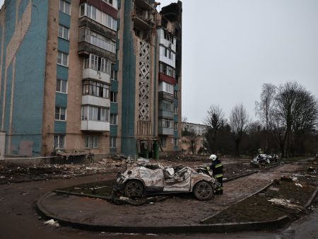 هجمات روسية أوكرانية متبادلة بالمسيرات وبوتين يمتدح خطة ترامب