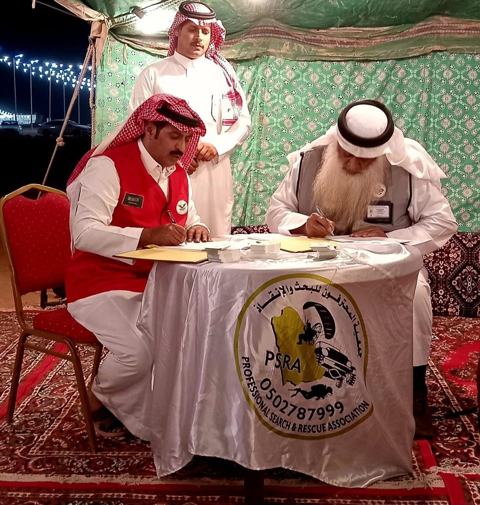 تفاصيل مشاركة "فزعة الشمال" في مزاد الإبل بحائل بخدمات إنقاذية ومخيم متكامل