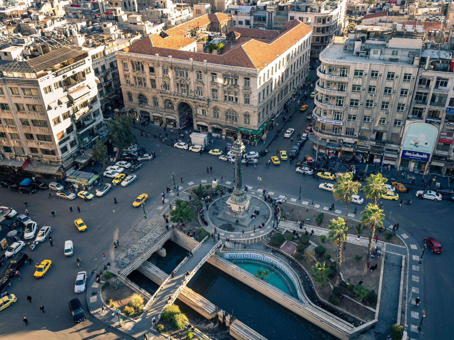 ساحة المرجة.. قلب دمشق النابض بتاريخ يتجدد